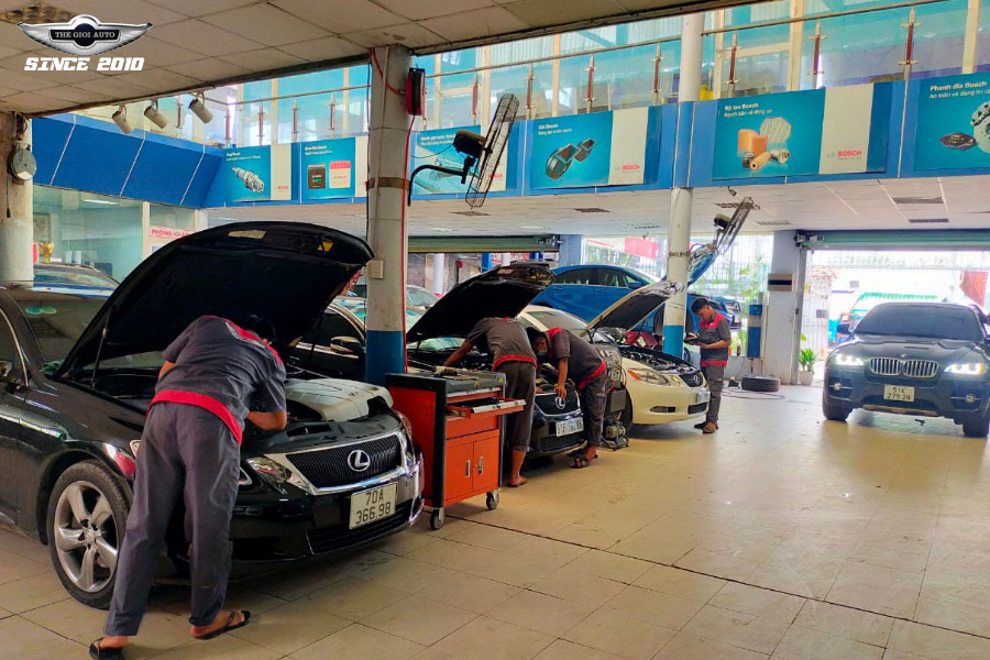 garage-chuyen-sua-chua-xe-uy-tin-va-chuyen-nghiep-tai-tphcm